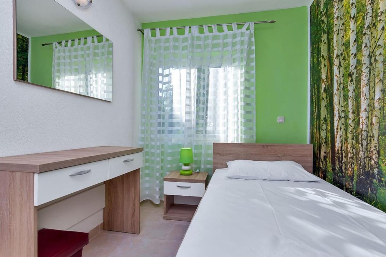Holiday Home Colla Tučepi Εξωτερικό φωτογραφία